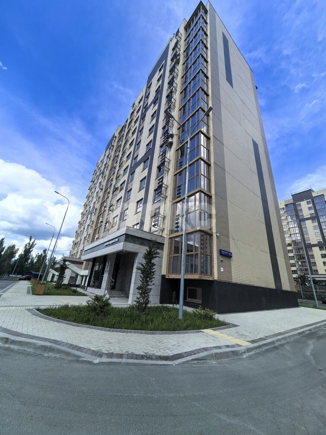 Фото №7: Коммерция 17 м² - Мариуполь, р. Жовтневый, пр-кт Металлургов, 121Б