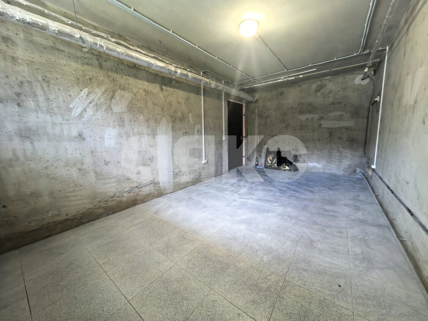 Фото №4: Коммерция 17 м² - Мариуполь, р. Жовтневый, пр-кт Металлургов, 121Б