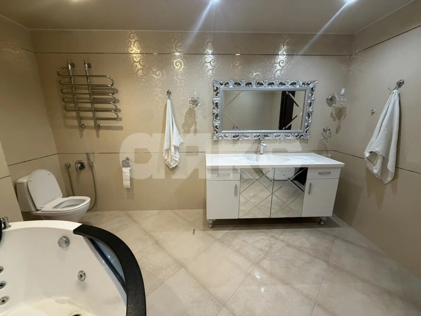 Фото №6: 3-комнатная квартира <span class="whitespace-nowrap">110 м²</span>, <span class="whitespace-nowrap">10/17 эт.</span> - ВНИИССОК, мкр. жилой комплекс Дубки, ул. Дружбы, 19
