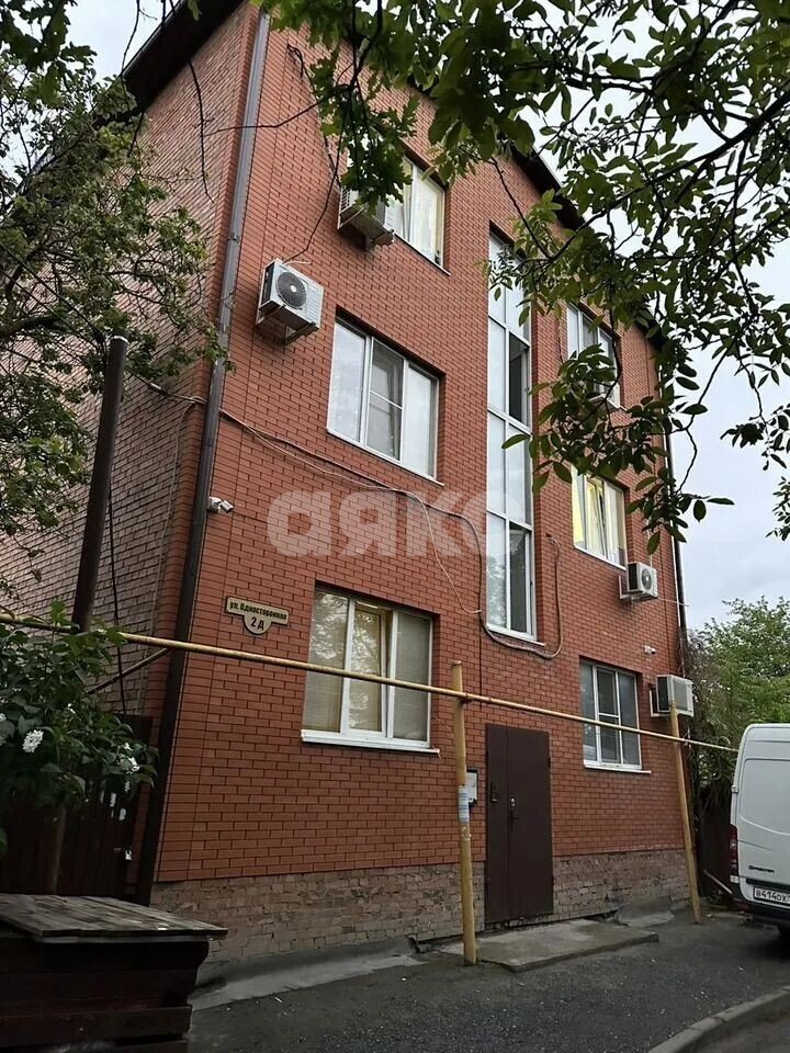 Фото №7: Студия <span class="whitespace-nowrap">23 м²</span>, <span class="whitespace-nowrap">1/3 эт.</span> - Ростов-на-Дону, Ворошиловский, мкр. Мясникован, ул. Односторонняя, 2Д