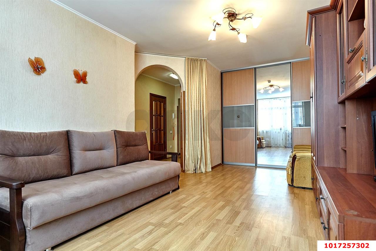 Фото №2: 1-комнатная квартира 50 м² - Краснодар, Западный внутригородской округ, мкр. Юбилейный, пр-кт Чекистов, 6