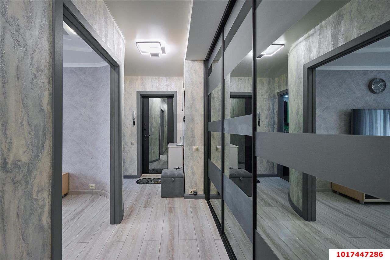 Фото №7: 3-комнатная квартира <span class="whitespace-nowrap">67 м²</span>, <span class="whitespace-nowrap">5/10 эт.</span> - Краснодар, Центральный внутригородской округ, мкр. Черёмушки, ул. Свободная, 67