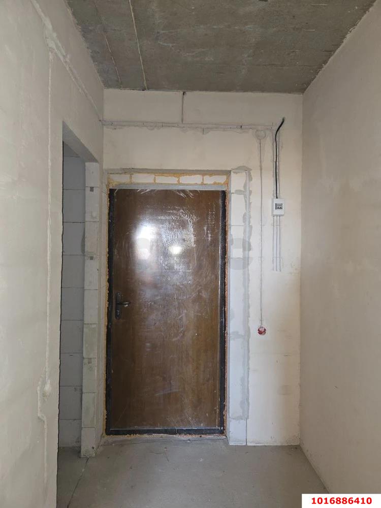 Фото №6: Студия 29 м² - Краснодар, Прикубанский внутригородской округ, мкр. Музыкальный, ул. имени Сергея Есенина, 127/2