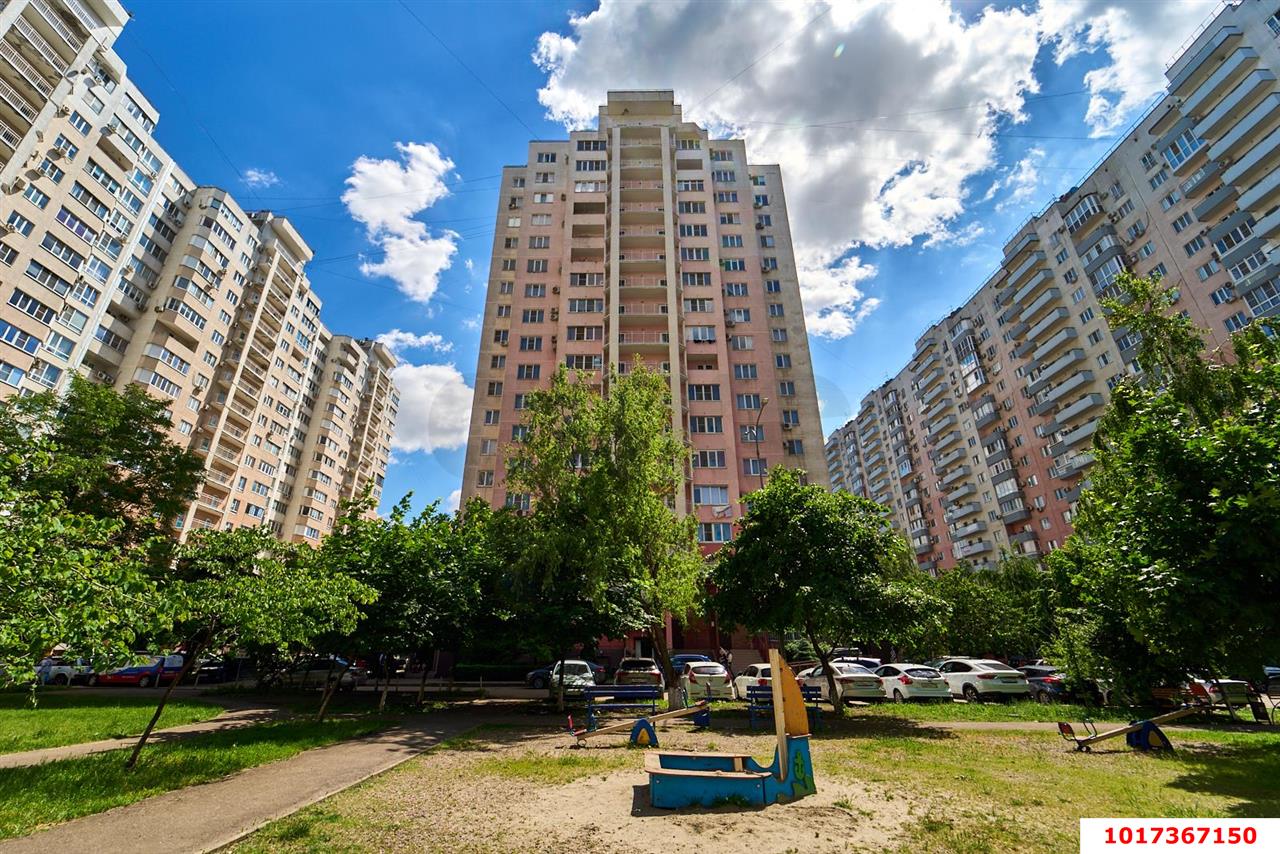Фото №13: 2-комнатная квартира 77 м² - Краснодар, Прикубанский внутригородской округ, мкр. имени Маршала Жукова, ул. Александра Покрышкина, 4/8