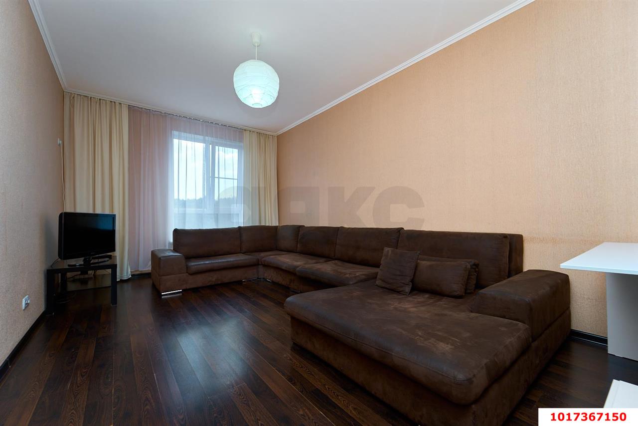 Фото №3: 2-комнатная квартира 77 м² - Краснодар, Прикубанский внутригородской округ, мкр. имени Маршала Жукова, ул. Александра Покрышкина, 4/8