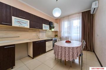 Фото №1: 2-комнатная квартира 70 м² - Краснодар, мкр. имени Маршала Жукова, ул. Александра Покрышкина, 4/8
