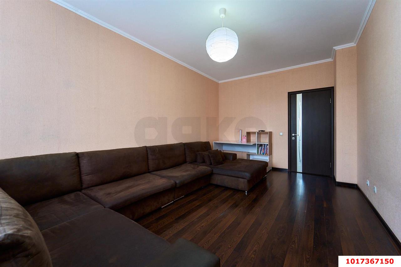 Фото №4: 2-комнатная квартира 77 м² - Краснодар, Прикубанский внутригородской округ, мкр. имени Маршала Жукова, ул. Александра Покрышкина, 4/8
