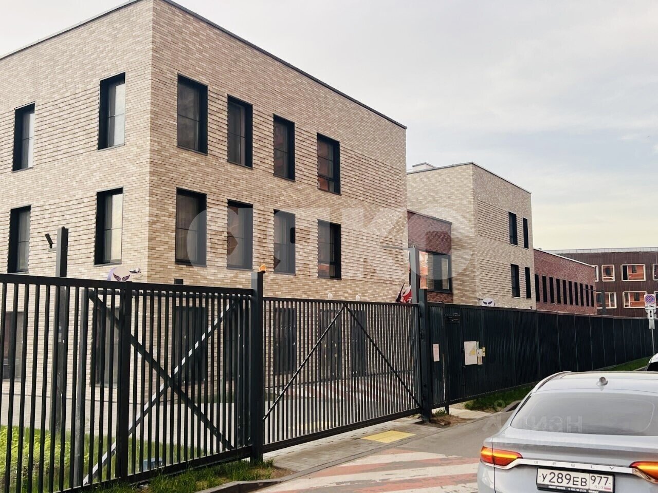 Фото №27: 3-комнатная квартира <span class="whitespace-nowrap">74 м²</span>, <span class="whitespace-nowrap">16/32 эт.</span> - Москва, пр-д 2-й Нагатинский, 2/2к1