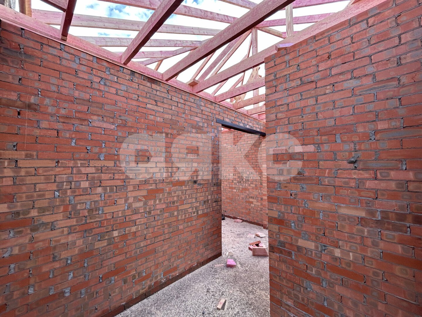 Фото №5: Дом <span class="whitespace-nowrap">100 м²</span> <span class="whitespace-nowrap">+ 6 сот.</span>, <span class="whitespace-nowrap">1 эт.</span> - Октябрьский, п. коттеджный  Семейный, ул. Лесная