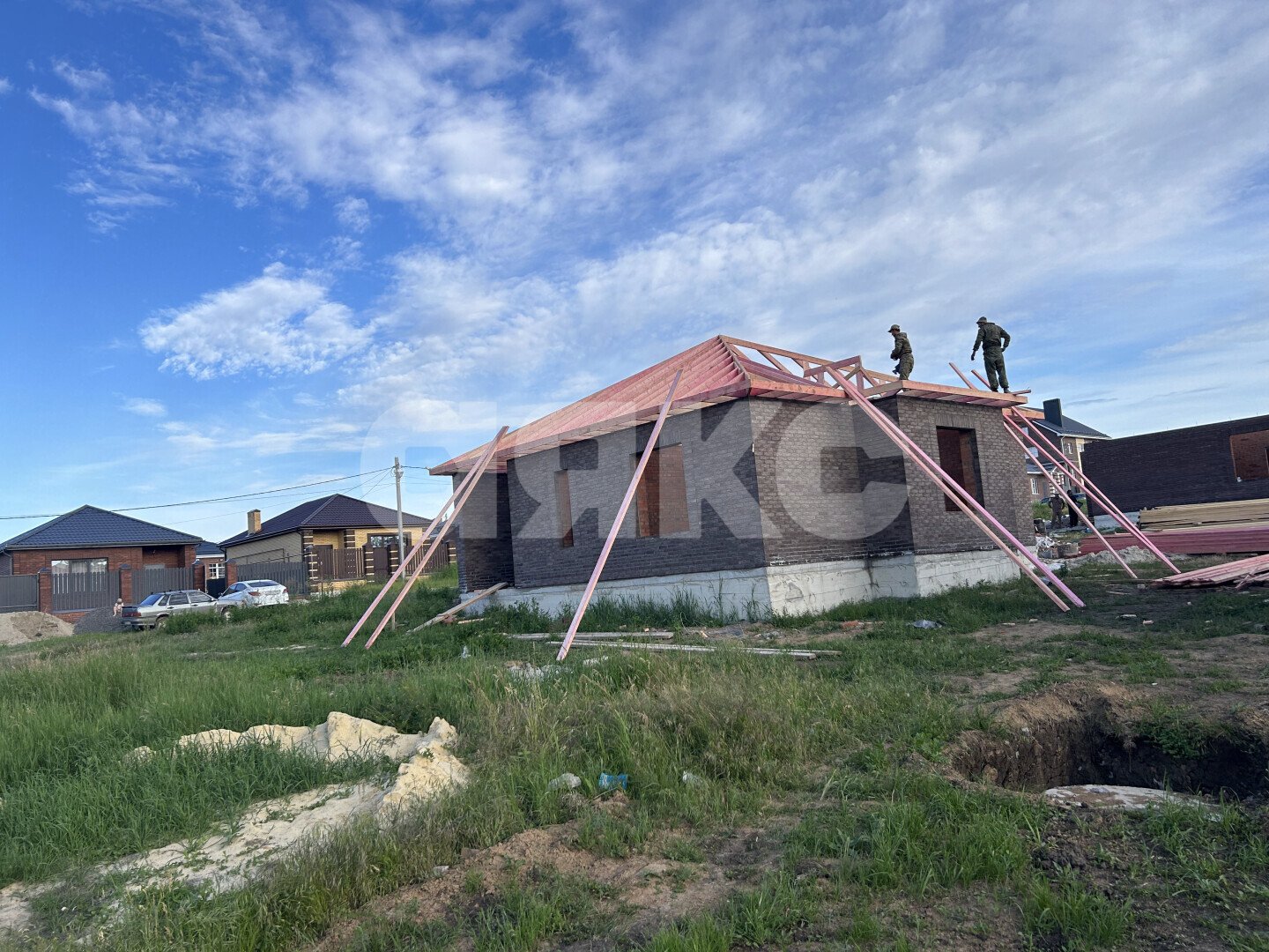 Фото №4: Дом <span class="whitespace-nowrap">100 м²</span> <span class="whitespace-nowrap">+ 6 сот.</span>, <span class="whitespace-nowrap">1 эт.</span> - Октябрьский, п. коттеджный  Семейный, ул. Лесная