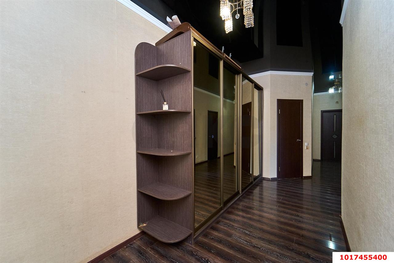 Фото №4: 2-комнатная квартира <span class="whitespace-nowrap">82 м²</span>, <span class="whitespace-nowrap">2/3 эт.</span> - Краснодар, Прикубанский внутригородской округ, мкр. Отделение № 1 ОПХ Колос, ул. Кирпильская, 15