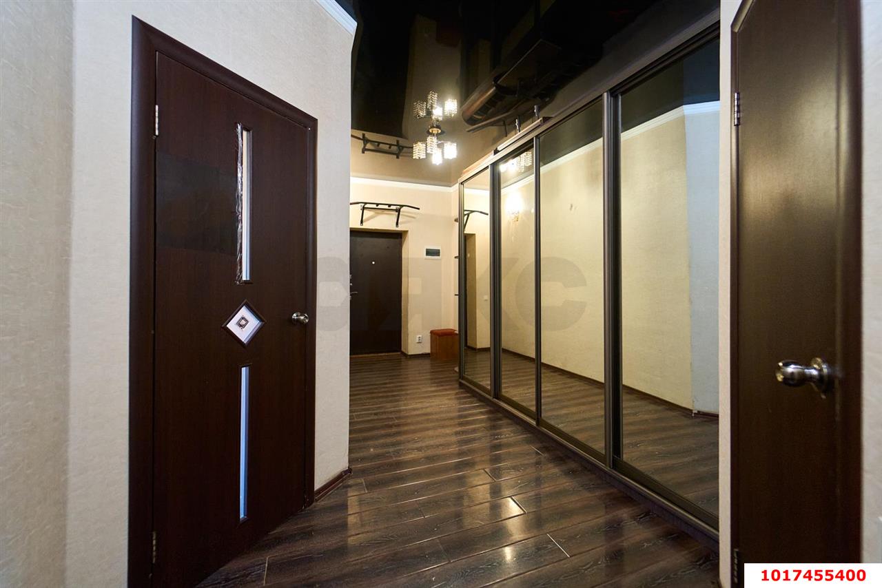 Фото №6: 2-комнатная квартира <span class="whitespace-nowrap">82 м²</span>, <span class="whitespace-nowrap">2/3 эт.</span> - Краснодар, Прикубанский внутригородской округ, мкр. Отделение № 1 ОПХ Колос, ул. Кирпильская, 15