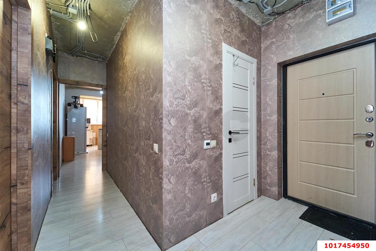 Фото №11: 2-комнатная квартира <span class="whitespace-nowrap">62 м²</span>, <span class="whitespace-nowrap">3/18 эт.</span> - Краснодар, Прикубанский внутригородской округ, Россинского, мкр. жилой комплекс Россинский Парк, ул. Командорская, 15