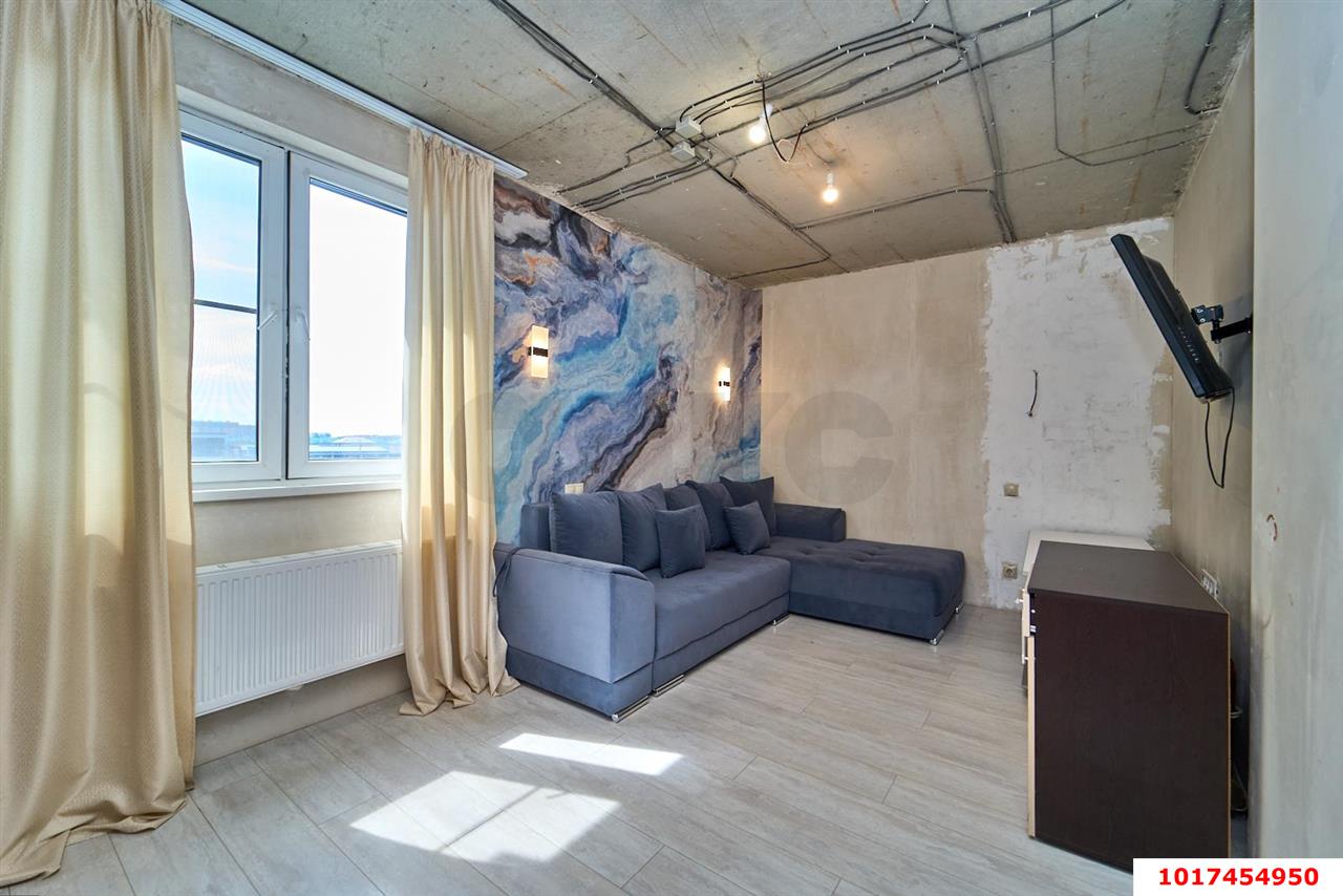 Фото №2: 2-комнатная квартира <span class="whitespace-nowrap">62 м²</span>, <span class="whitespace-nowrap">3/18 эт.</span> - Краснодар, Прикубанский внутригородской округ, Россинского, мкр. жилой комплекс Россинский Парк, ул. Командорская, 15