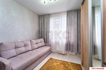 Фото №1: 2-комнатная квартира <span class="whitespace-nowrap">49 м²</span>, <span class="whitespace-nowrap">3/18 эт.</span> - Краснодар, мкр. жилой комплекс Россинский Парк, ул. Командорская, 15