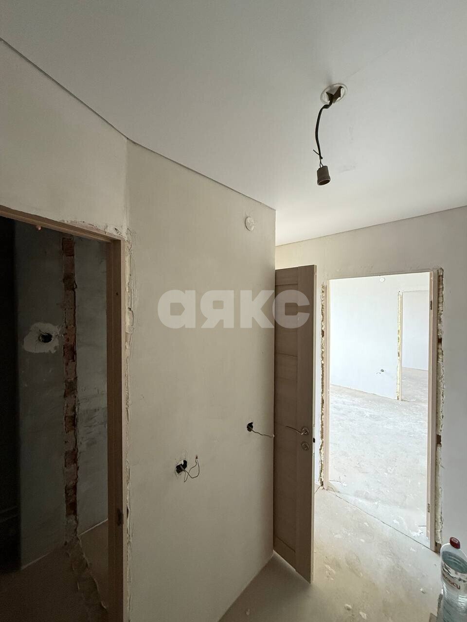 Фото №3: 2-комнатная квартира 49 м² - Мариуполь, р. Жовтневый, пр-кт Металлургов, 27