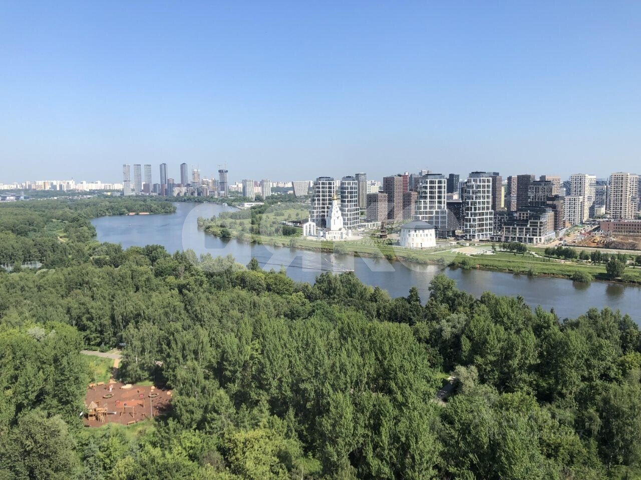 Фото №3: 4-комнатная квартира <span class="whitespace-nowrap">174 м²</span>, <span class="whitespace-nowrap">20/34 эт.</span> - Москва, ул. Исаковского, 39к1