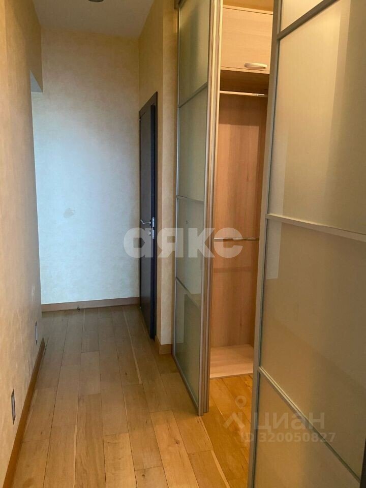 Фото №16: 4-комнатная квартира <span class="whitespace-nowrap">174 м²</span>, <span class="whitespace-nowrap">20/34 эт.</span> - Москва, ул. Исаковского, 39к1