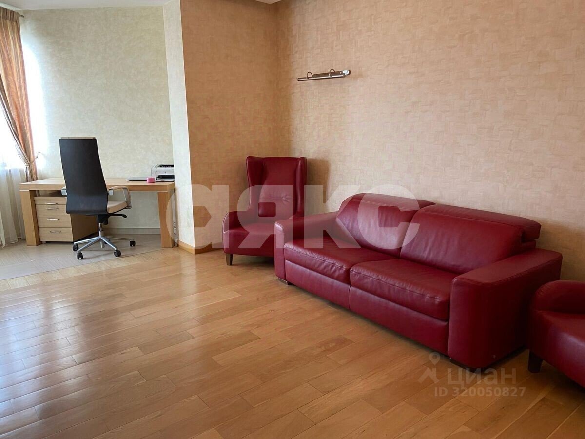 Фото №7: 4-комнатная квартира <span class="whitespace-nowrap">174 м²</span>, <span class="whitespace-nowrap">20/34 эт.</span> - Москва, ул. Исаковского, 39к1