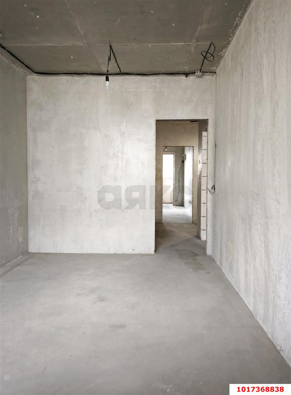 Фото №2: 2-комнатная квартира 59 м² - Краснодар, Прикубанский внутригородской округ, Славянский, мкр. Светлоград, ул. Красных Партизан, 1/4к4