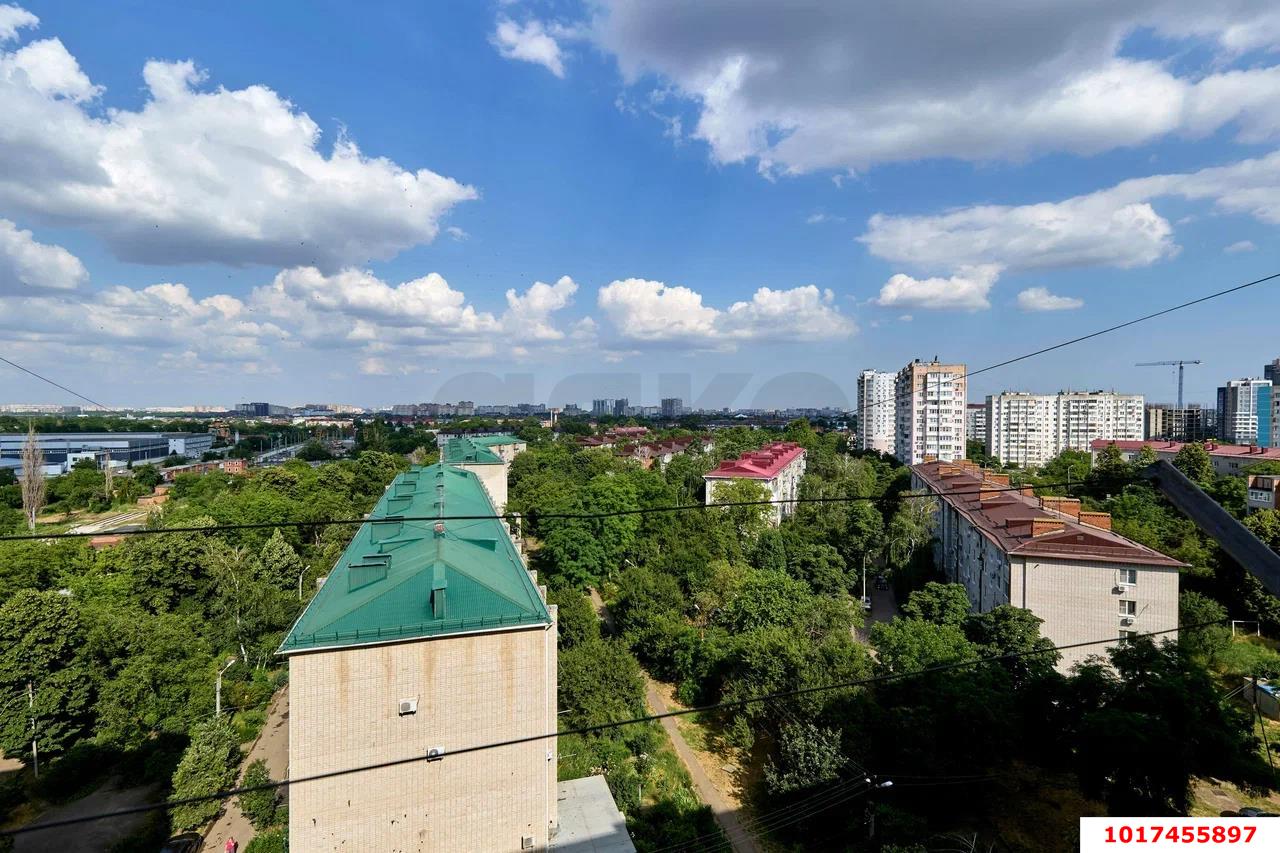 Фото №15: 3-комнатная квартира <span class="whitespace-nowrap">71 м²</span>, <span class="whitespace-nowrap">10/10 эт.</span> - Краснодар, Прикубанский внутригородской округ, мкр. Славянский, ул. Красных Партизан, 81
