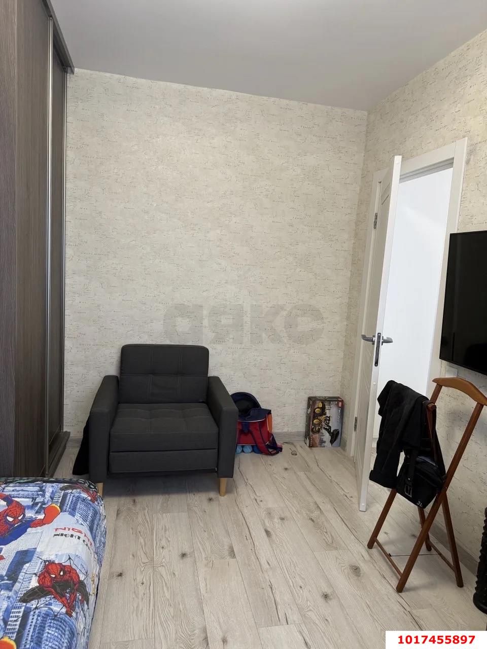 Фото №6: 3-комнатная квартира 73 м² - Краснодар, Прикубанский внутригородской округ, мкр. Славянский, ул. Красных Партизан, 81