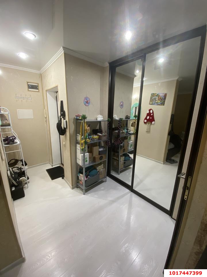 Фото №6: 1-комнатная квартира <span class="whitespace-nowrap">44 м²</span>, <span class="whitespace-nowrap">2/5 эт.</span> - Краснодар, Карасунский внутригородской округ, мкр. Гидростроителей, ул. Гидростроителей, 17