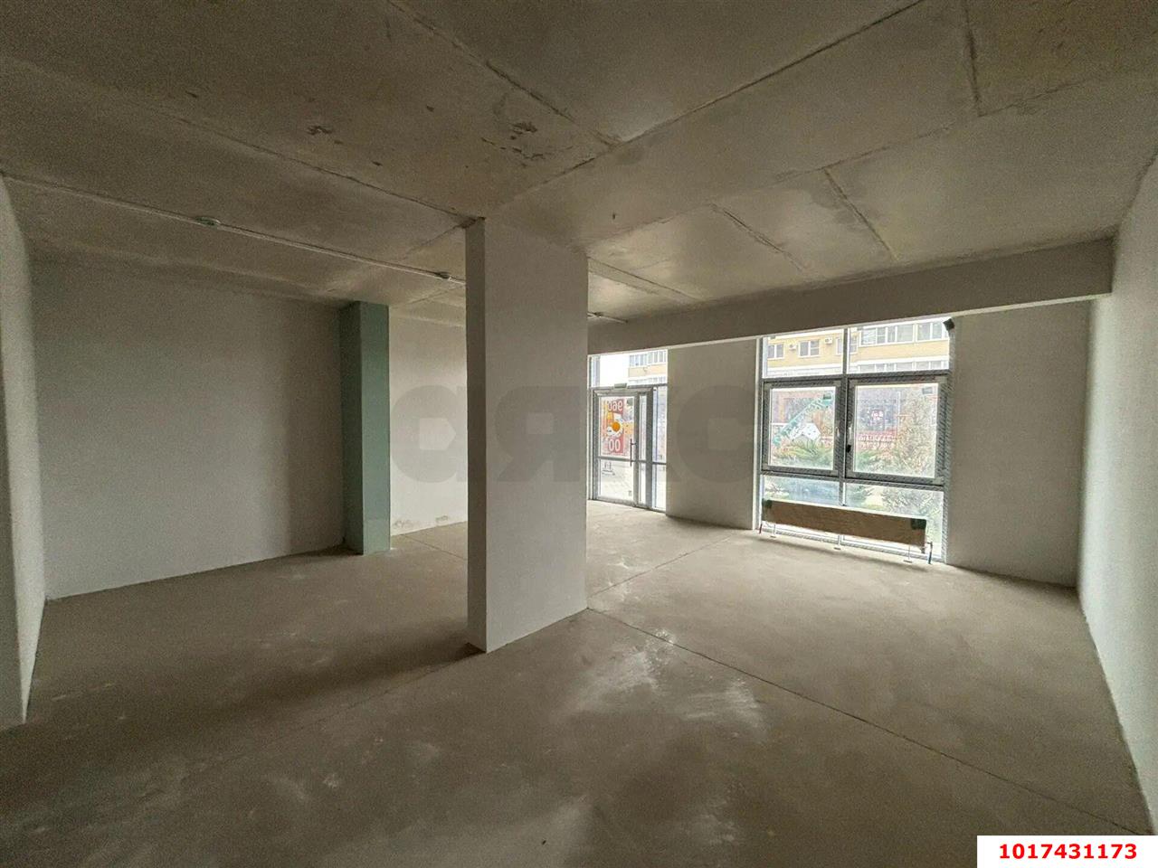 Фото №5: Торговое помещение 49 м² - Краснодар, Прикубанский внутригородской округ, Славянский, мкр. Светлоград, ул. Красных Партизан, 1/4к13