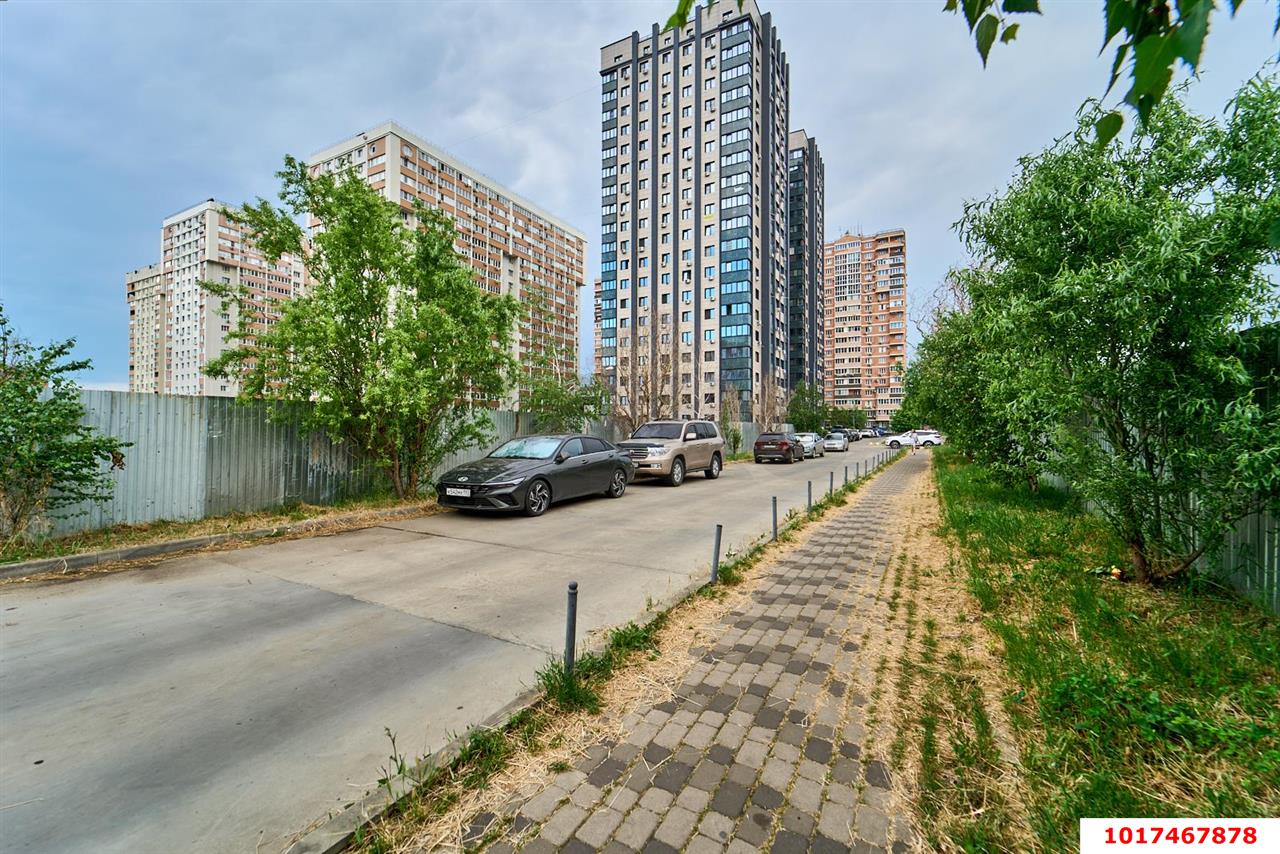 Фото №12: Торговое помещение <span class="whitespace-nowrap">65 м²</span>, <span class="whitespace-nowrap">16 эт.</span> - Краснодар, Прикубанский внутригородской округ, Краевая Клиническая Больница, мкр. жилой комплекс Олимп, ул. Домбайская, 10/2