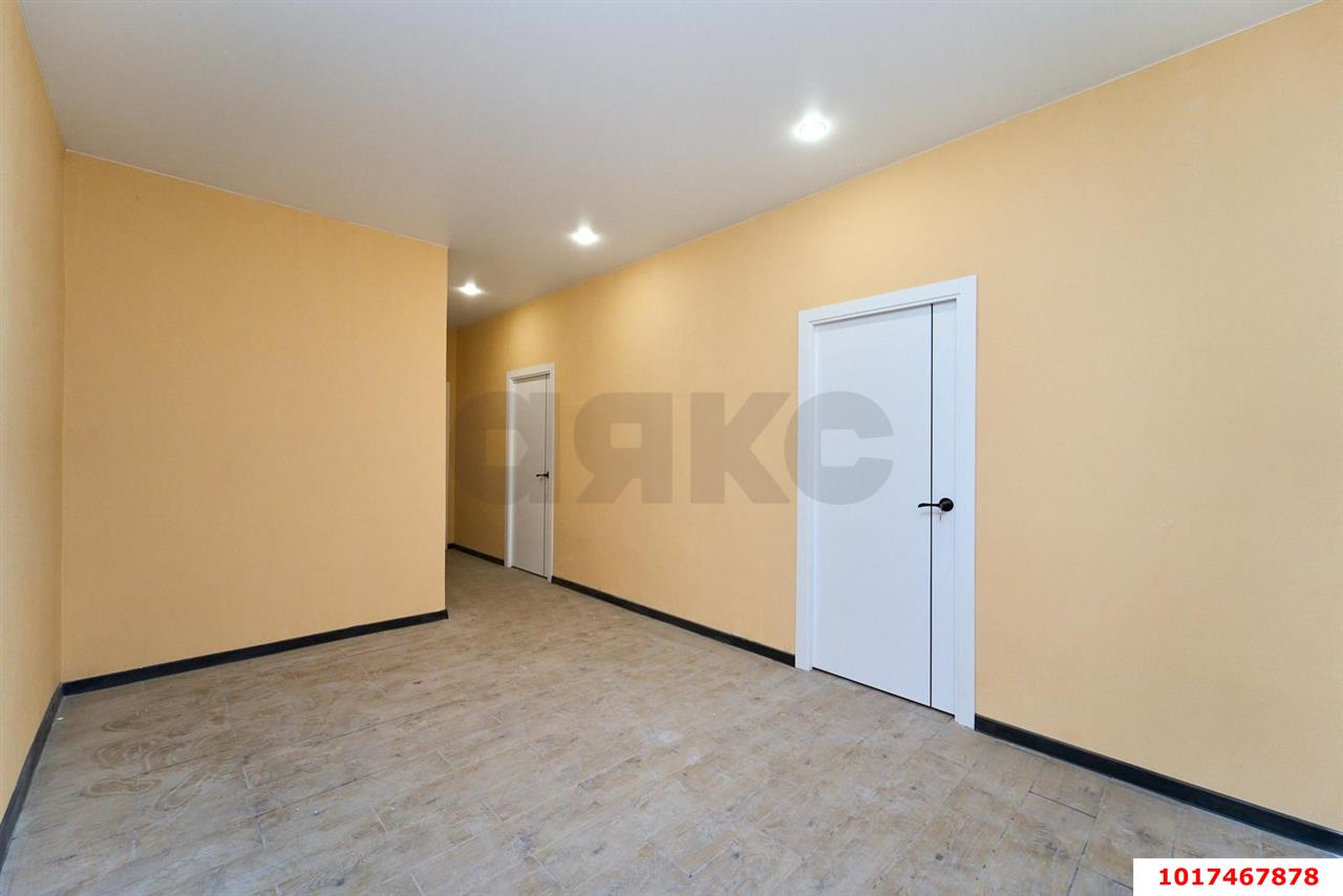 Фото №3: Торговое помещение <span class="whitespace-nowrap">65 м²</span>, <span class="whitespace-nowrap">16 эт.</span> - Краснодар, Прикубанский внутригородской округ, Краевая Клиническая Больница, мкр. жилой комплекс Олимп, ул. Домбайская, 10/2