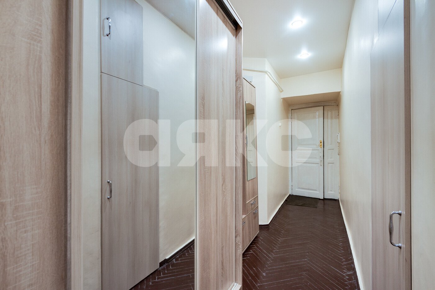 Фото №12: 1-комнатная квартира <span class="whitespace-nowrap">51 м²</span>, <span class="whitespace-nowrap">4/5 эт.</span> - Москва, пер. Нижний Кисловский, 8/2с2