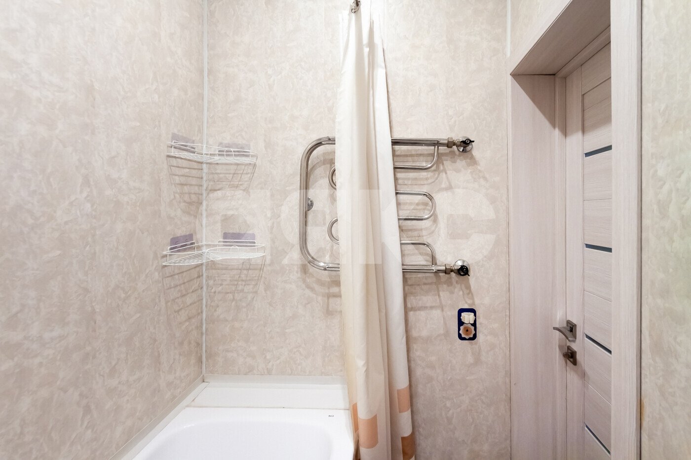 Фото №17: 1-комнатная квартира <span class="whitespace-nowrap">51 м²</span>, <span class="whitespace-nowrap">4/5 эт.</span> - Москва, пер. Нижний Кисловский, 8/2с2