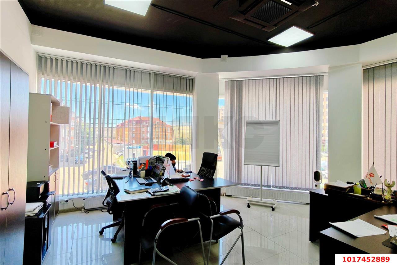 Фото №10: Отдельное здание <span class="whitespace-nowrap">280 м²</span>, <span class="whitespace-nowrap">2/2 эт.</span> - Яблоновский, ул. Гагарина, 188