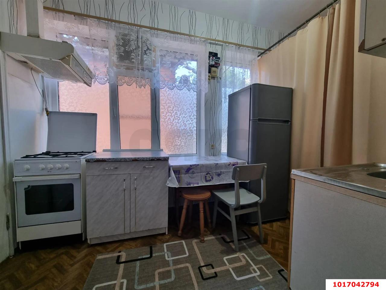 Фото №2: 1-комнатная квартира <span class="whitespace-nowrap">32 м²</span>, <span class="whitespace-nowrap">1/1 эт.</span> - Краснодар, Западный внутригородской округ, мкр. Центральный, ул. Карасунская, 35