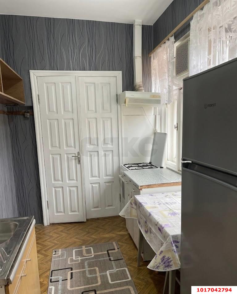 Фото №3: 1-комнатная квартира <span class="whitespace-nowrap">32 м²</span>, <span class="whitespace-nowrap">1/1 эт.</span> - Краснодар, Западный внутригородской округ, мкр. Центральный, ул. Карасунская, 35