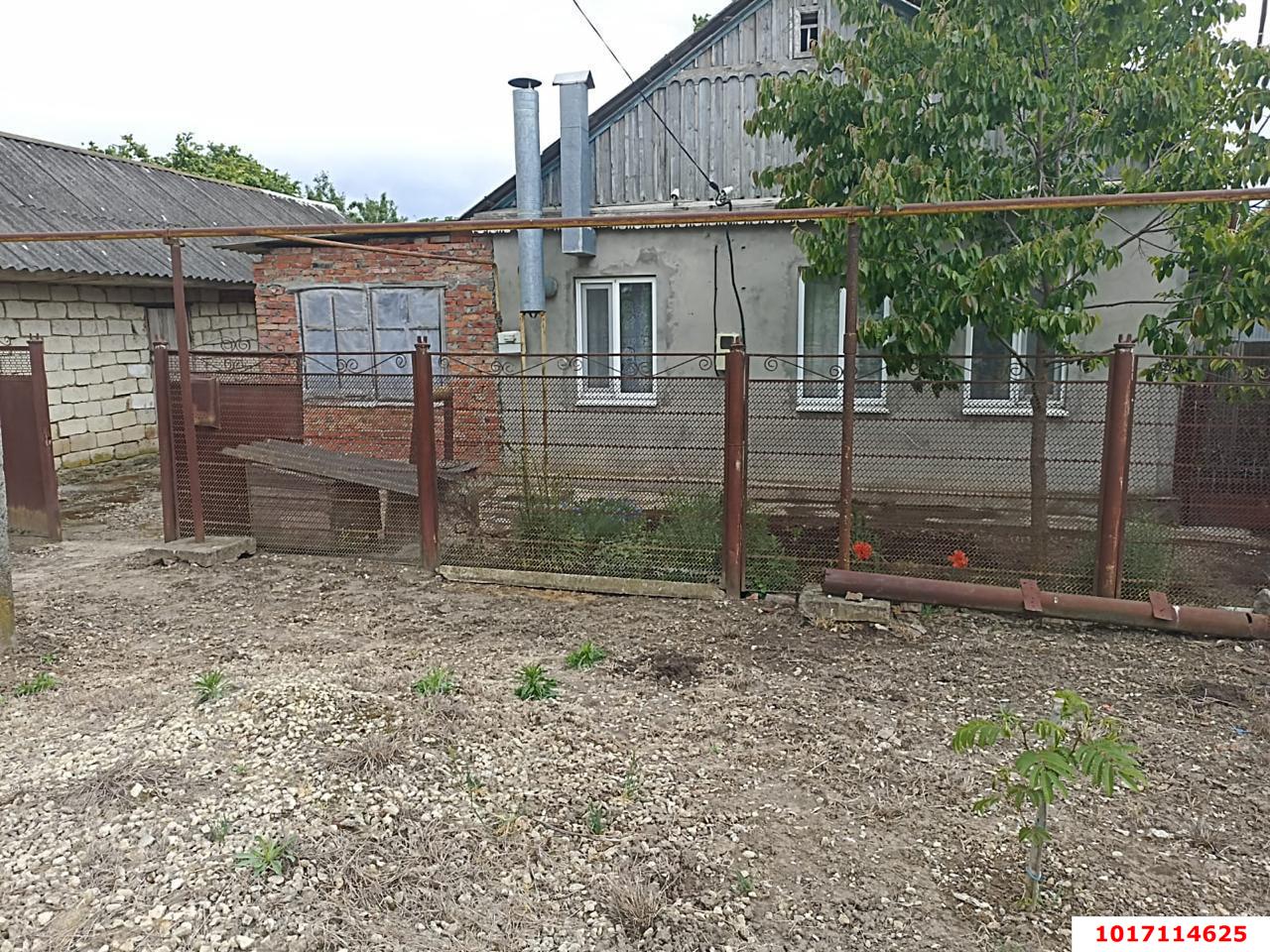 Фото №1: Дом 42 м² + 15 сот. - Адагум, ул. Комсомольская, 29