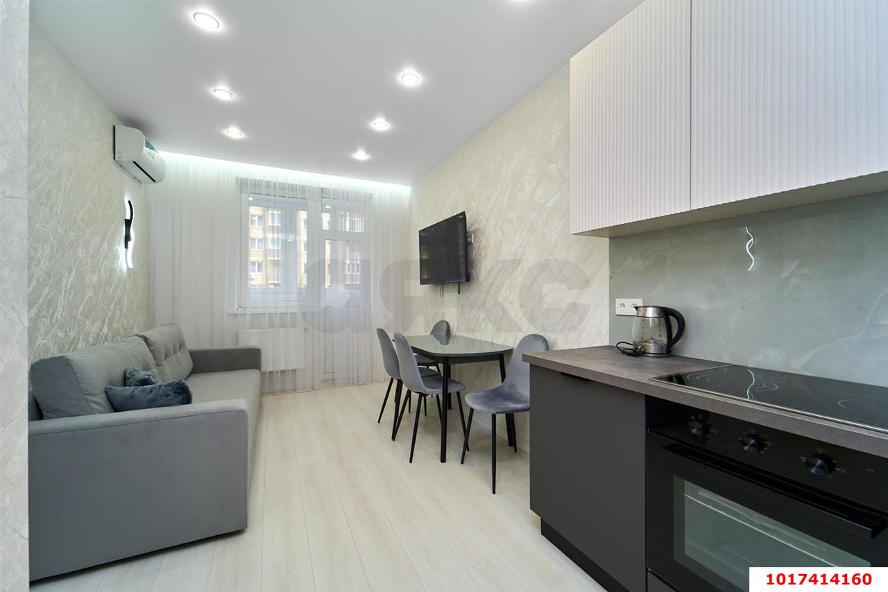 Фото №3: 1-комнатная квартира <span class="whitespace-nowrap">38 м²</span>, <span class="whitespace-nowrap">6/16 эт.</span> - Краснодар, Прикубанский внутригородской округ, мкр. жилой комплекс Ракурс, ул. имени Героя Ростовского, 8к7