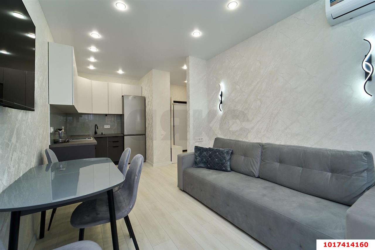 Фото №2: 1-комнатная квартира <span class="whitespace-nowrap">38 м²</span>, <span class="whitespace-nowrap">6/16 эт.</span> - Краснодар, Прикубанский внутригородской округ, мкр. жилой комплекс Ракурс, ул. имени Героя Ростовского, 8к7