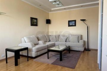 Фото №1: 2-комнатная квартира <span class="whitespace-nowrap">70 м²</span>, <span class="whitespace-nowrap">15/17 эт.</span> - Краснодар, мкр. Комсомольский, ул. Тюляева, 2/1