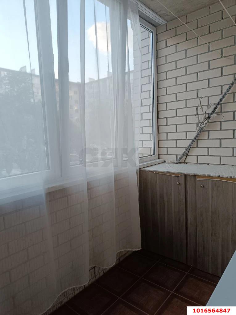Фото №9: 1-комнатная квартира <span class="whitespace-nowrap">35 м²</span>, <span class="whitespace-nowrap">1/6 эт.</span> - Краснодар, Прикубанский внутригородской округ, мкр. Музыкальный, ул. Рахманинова, 28