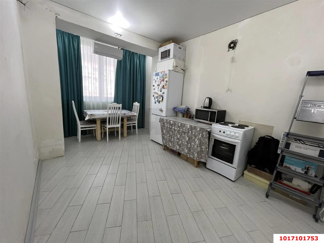 Фото №3: 1-комнатная квартира <span class="whitespace-nowrap">42 м²</span>, <span class="whitespace-nowrap">5/6 эт.</span> - Краснодар, Прикубанский внутригородской округ, мкр. Музыкальный, ул. имени С.С. Прокофьева, 16