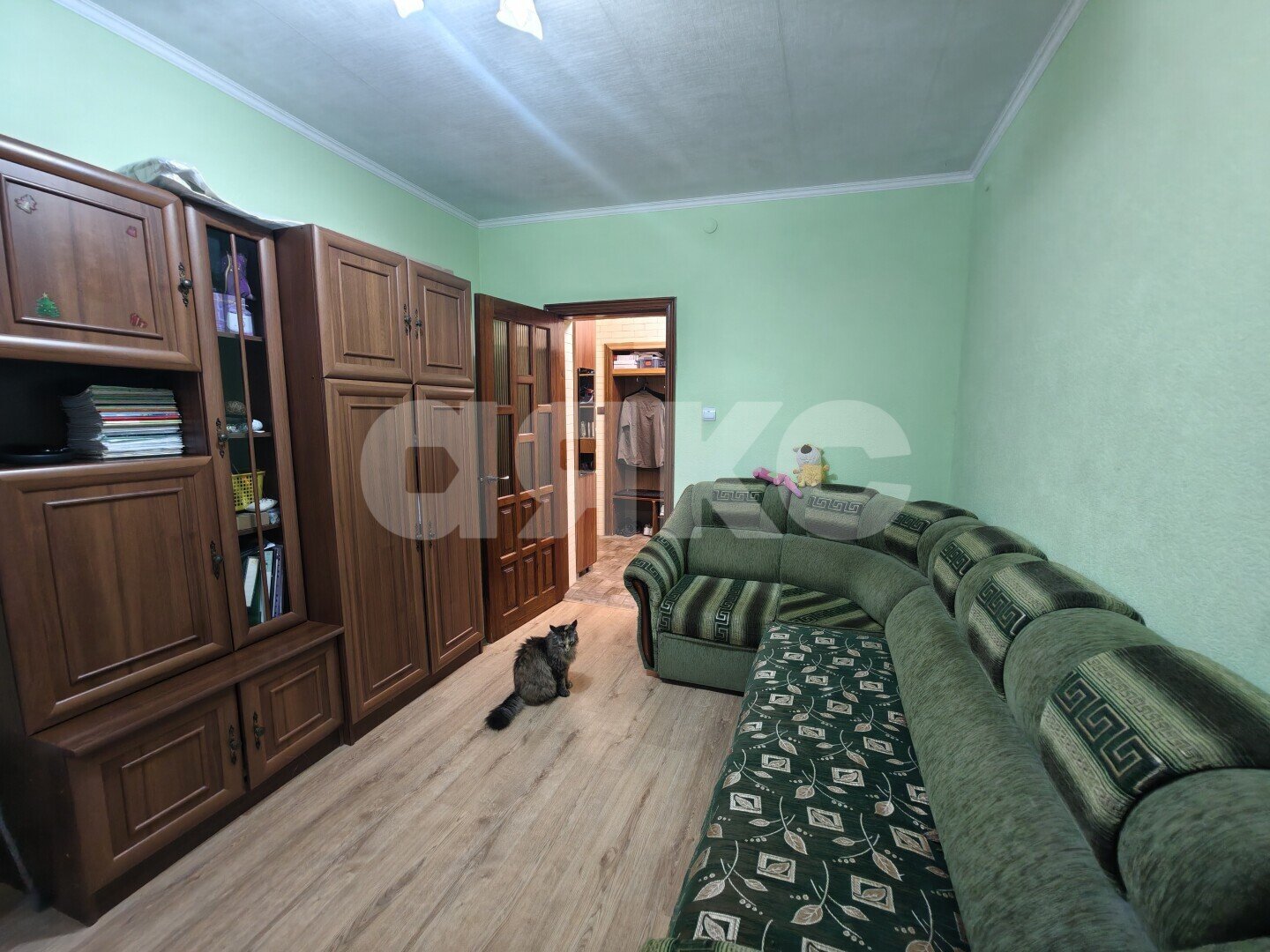 Фото №2: 2-комнатная квартира <span class="whitespace-nowrap">53 м²</span>, <span class="whitespace-nowrap">1/2 эт.</span> - Кореновск, мкр. 2-й квартал, ул. Железнодорожный Дом, 6