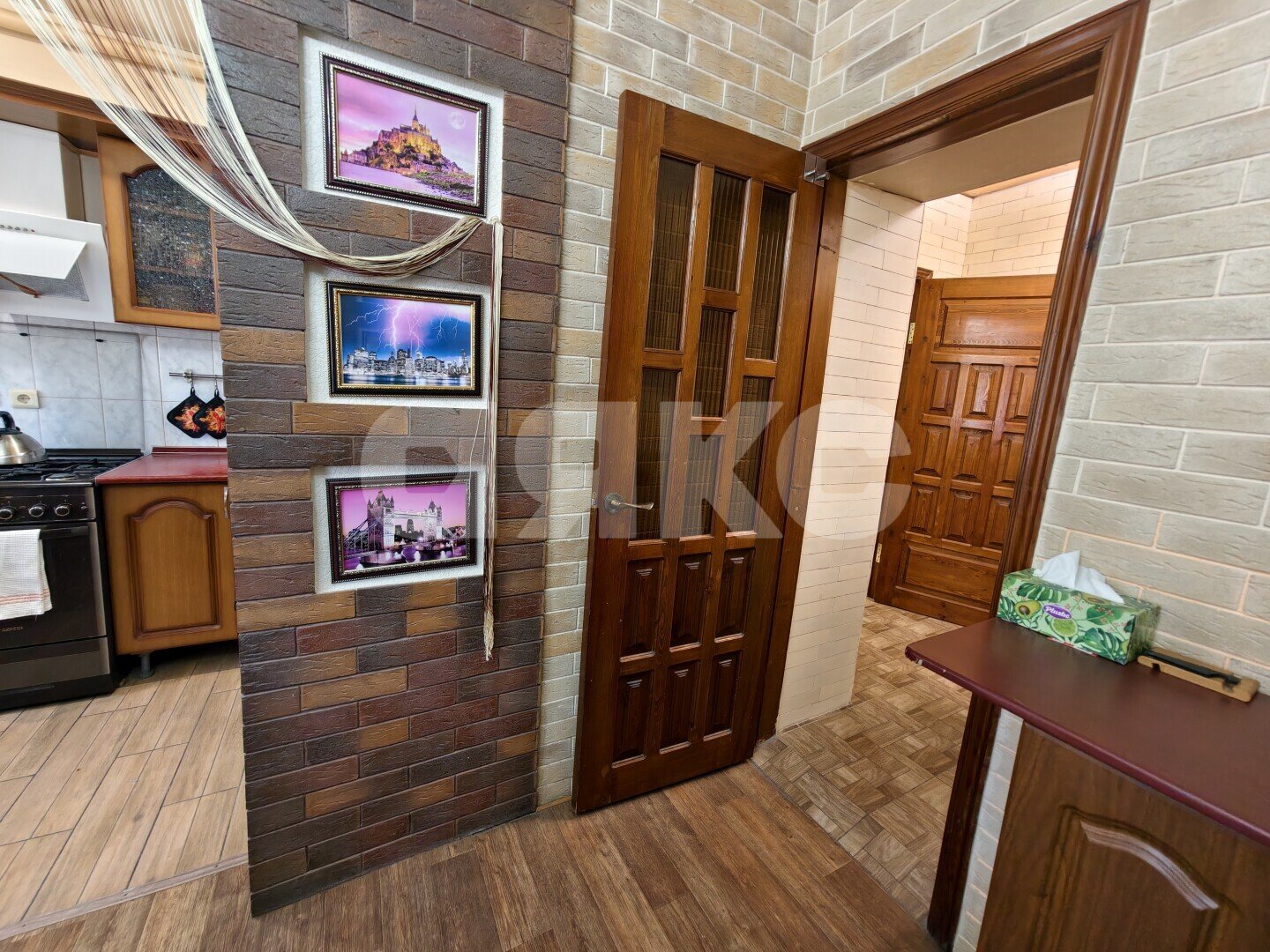 Фото №9: 2-комнатная квартира <span class="whitespace-nowrap">53 м²</span>, <span class="whitespace-nowrap">1/2 эт.</span> - Кореновск, мкр. 2-й квартал, ул. Железнодорожный Дом, 6