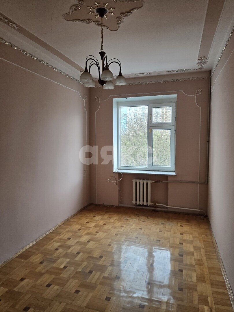 Фото №5: 3-комнатная квартира <span class="whitespace-nowrap">72 м²</span>, <span class="whitespace-nowrap">3/5 эт.</span> - Краснодар, Центральный внутригородской округ, мкр. Центральный, ул. Орджоникидзе, 56