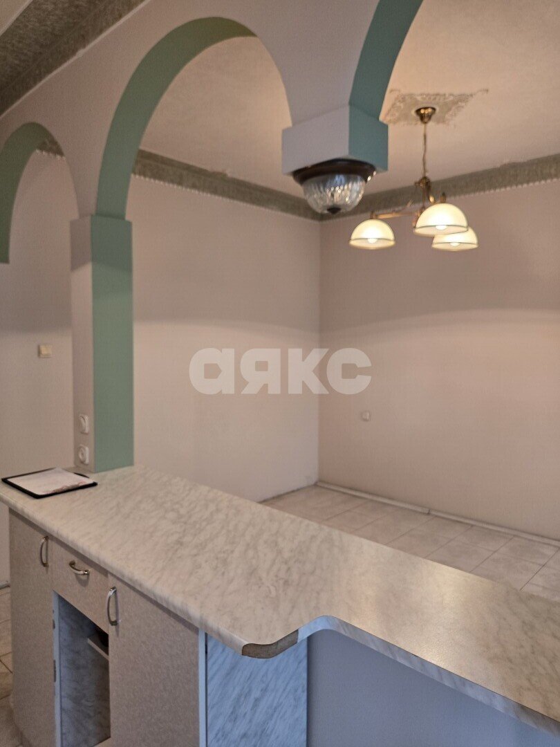 Фото №7: 3-комнатная квартира <span class="whitespace-nowrap">72 м²</span>, <span class="whitespace-nowrap">3/5 эт.</span> - Краснодар, Центральный внутригородской округ, мкр. Центральный, ул. Орджоникидзе, 56