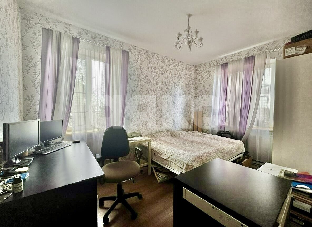 Фото №10: Дом <span class="whitespace-nowrap">215 м²</span> <span class="whitespace-nowrap">+ 5.5 сот.</span>, <span class="whitespace-nowrap">2 эт.</span> - Щепкин, п. коттеджный  Щепкин, ул. Адмирала Сорокина