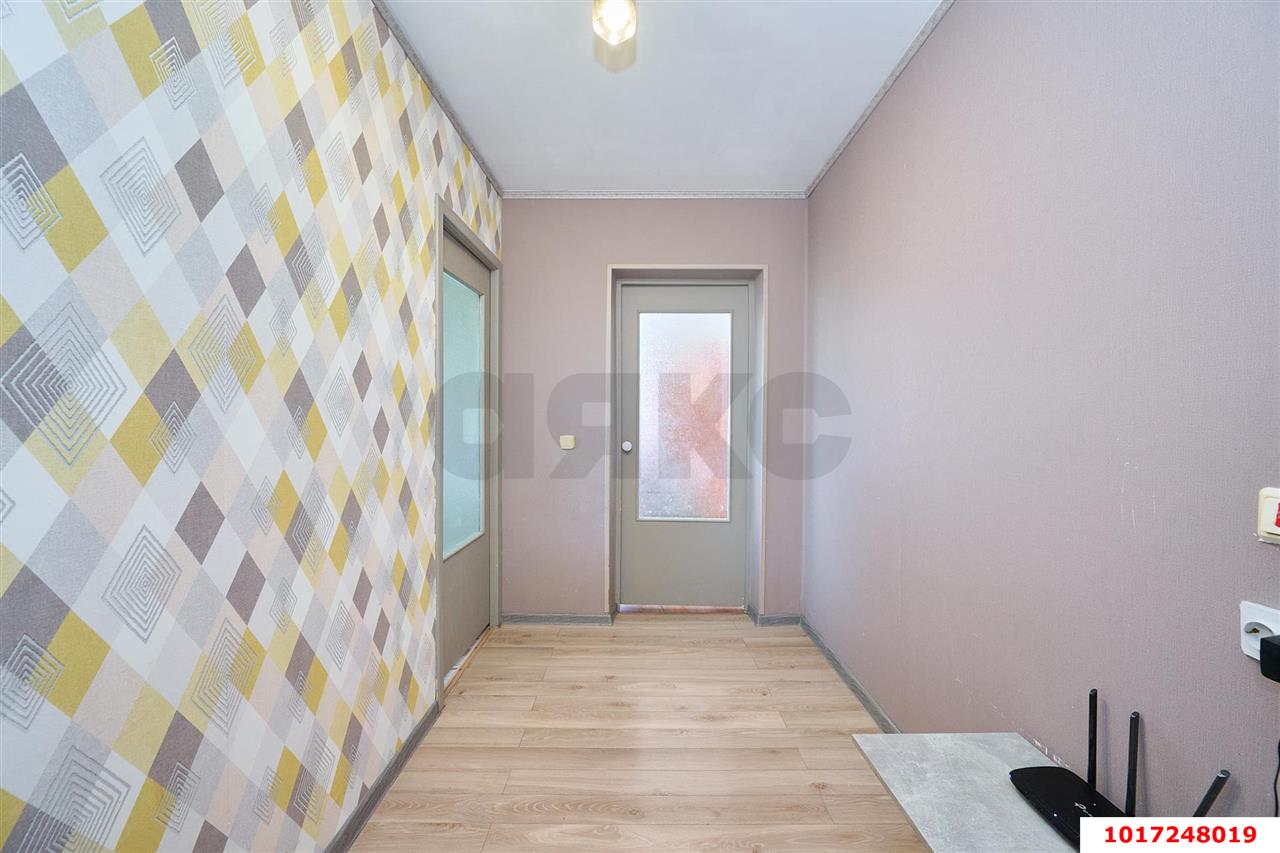 Фото №13: 1-комнатная квартира <span class="whitespace-nowrap">43 м²</span>, <span class="whitespace-nowrap">11/16 эт.</span> - Краснодар, Прикубанский внутригородской округ, мкр. Завод Измерительных Приборов, ул. Московская, 94
