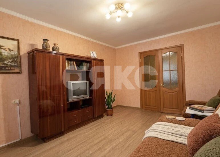 Фото №2: 3-комнатная квартира <span class="whitespace-nowrap">65 м²</span>, <span class="whitespace-nowrap">1/2 эт.</span> - Батайск, мкр. квартал Залесье, ул. Залесье, 5