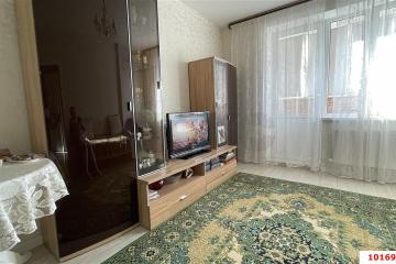 Фото №1: 1-комнатная квартира <span class="whitespace-nowrap">40 м²</span>, <span class="whitespace-nowrap">6/16 эт.</span> - Краснодар, мкр. имени Петра Метальникова, ул. Тополиная, 48к1