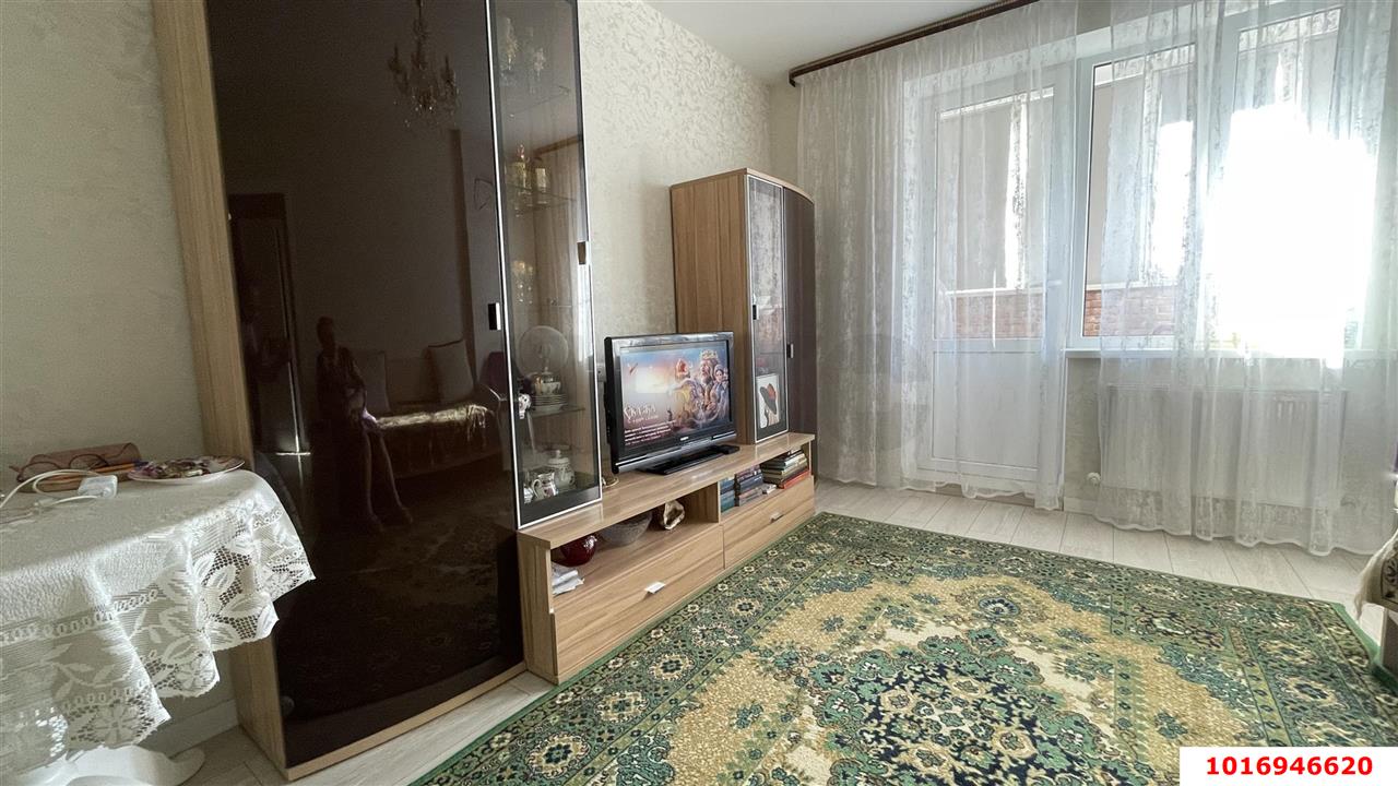 Фото №3: 1-комнатная квартира <span class="whitespace-nowrap">40 м²</span>, <span class="whitespace-nowrap">6/16 эт.</span> - Краснодар, Прикубанский внутригородской округ, ЖК Любимый Дом, мкр. имени Петра Метальникова, ул. Тополиная, 48к1